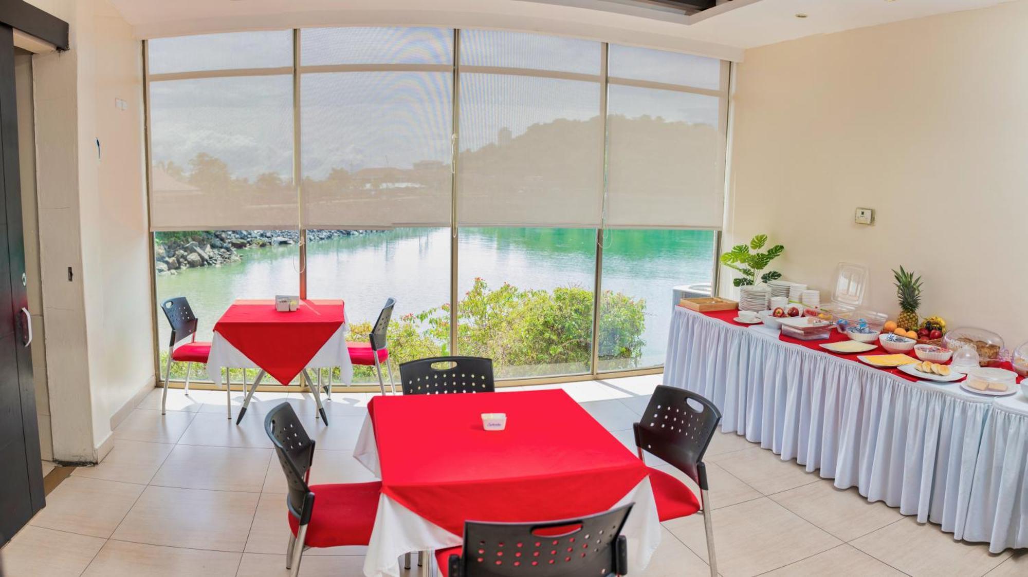 The Beach House Kota Panama Bagian luar foto