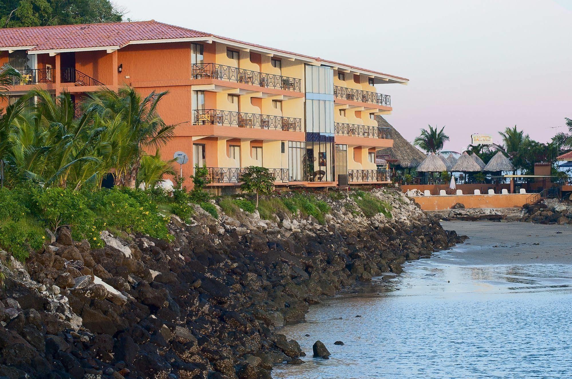 The Beach House Kota Panama Bagian luar foto
